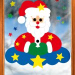 Weihnachtsmann auf Wolke