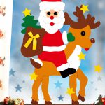 Weihnachtsmann auf Rentier